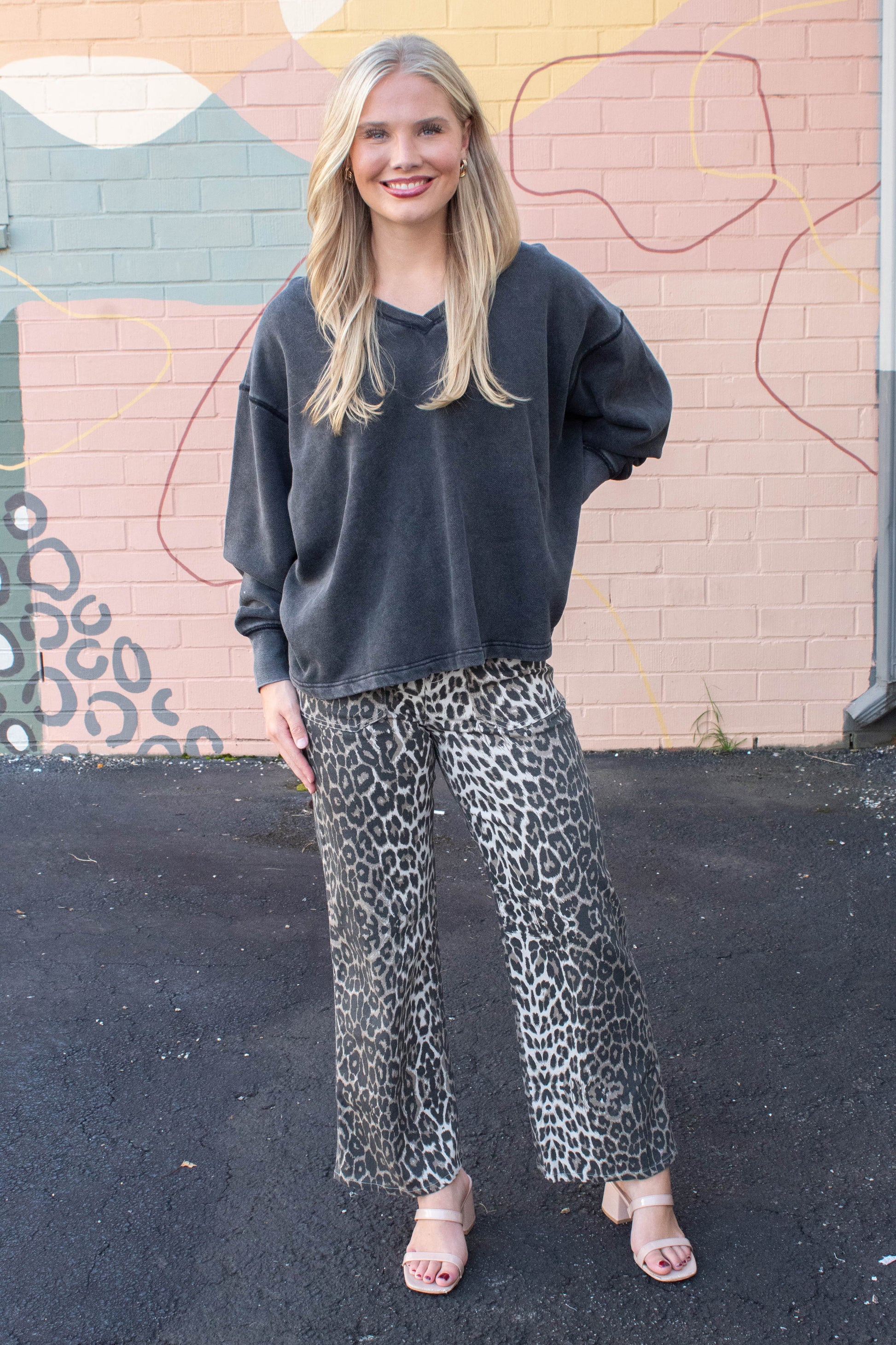  Melody Oversized V-Neck Sweatshirt, Black