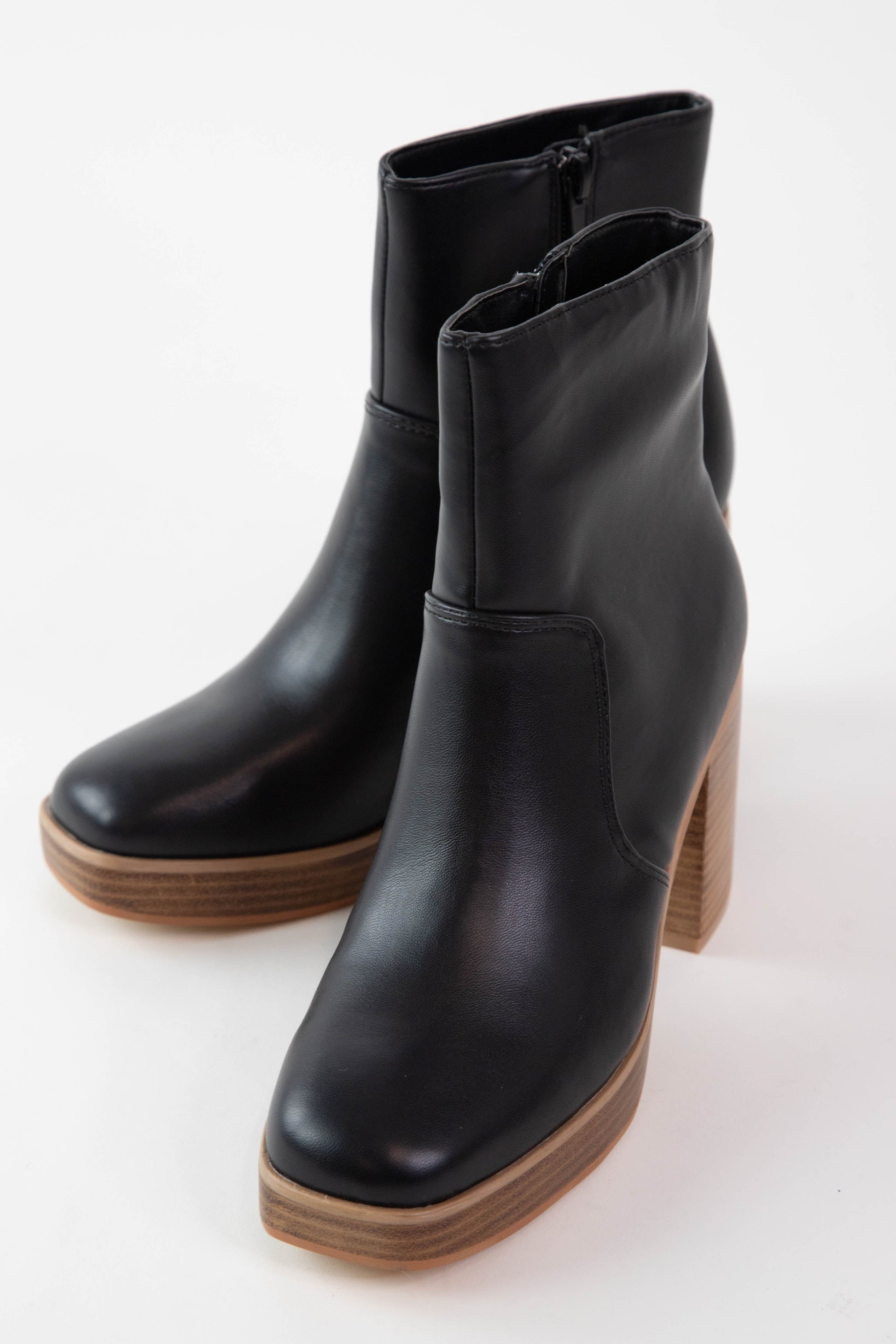  Vernita Faux Leather Ankle Boot, Black | ShuShop