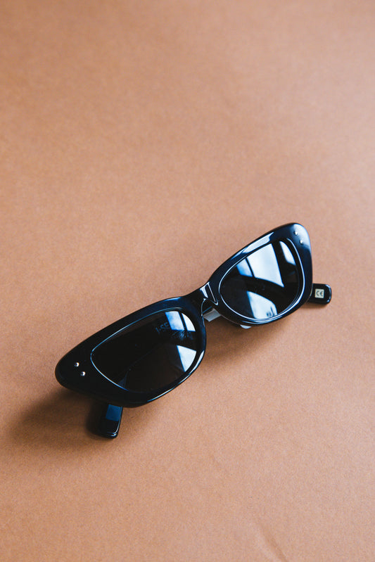  Astrid Polarized Sunglasses, Black/Smoke | I-SEA