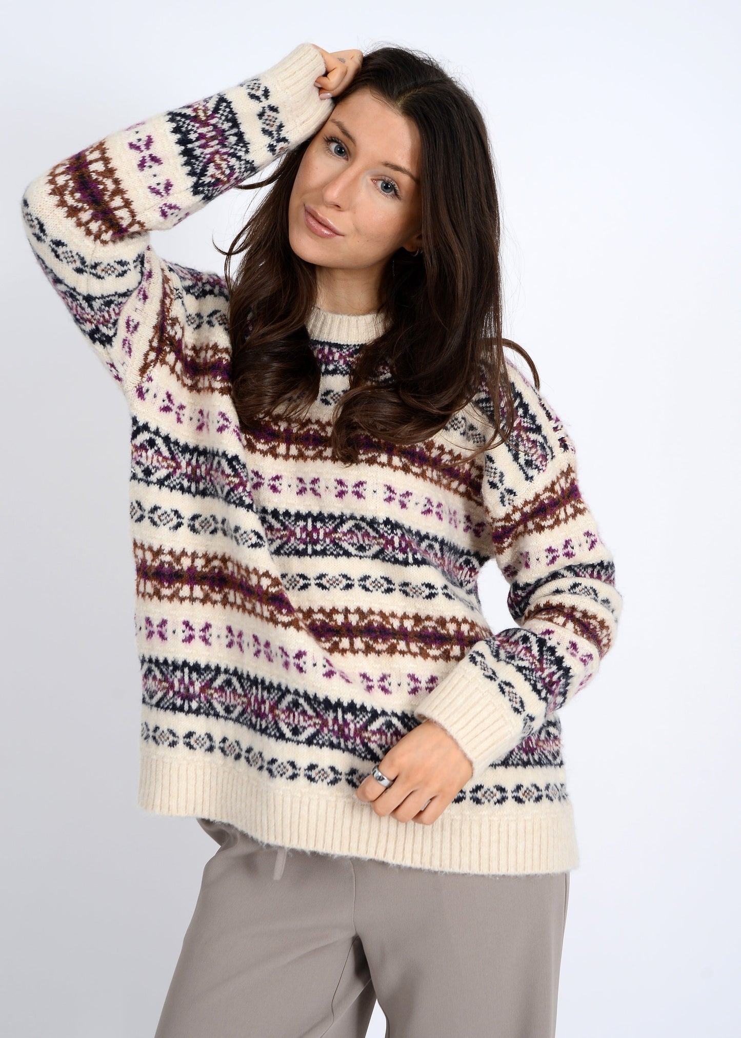  Shinza Crewneck Sweater, White Beach | RD Style