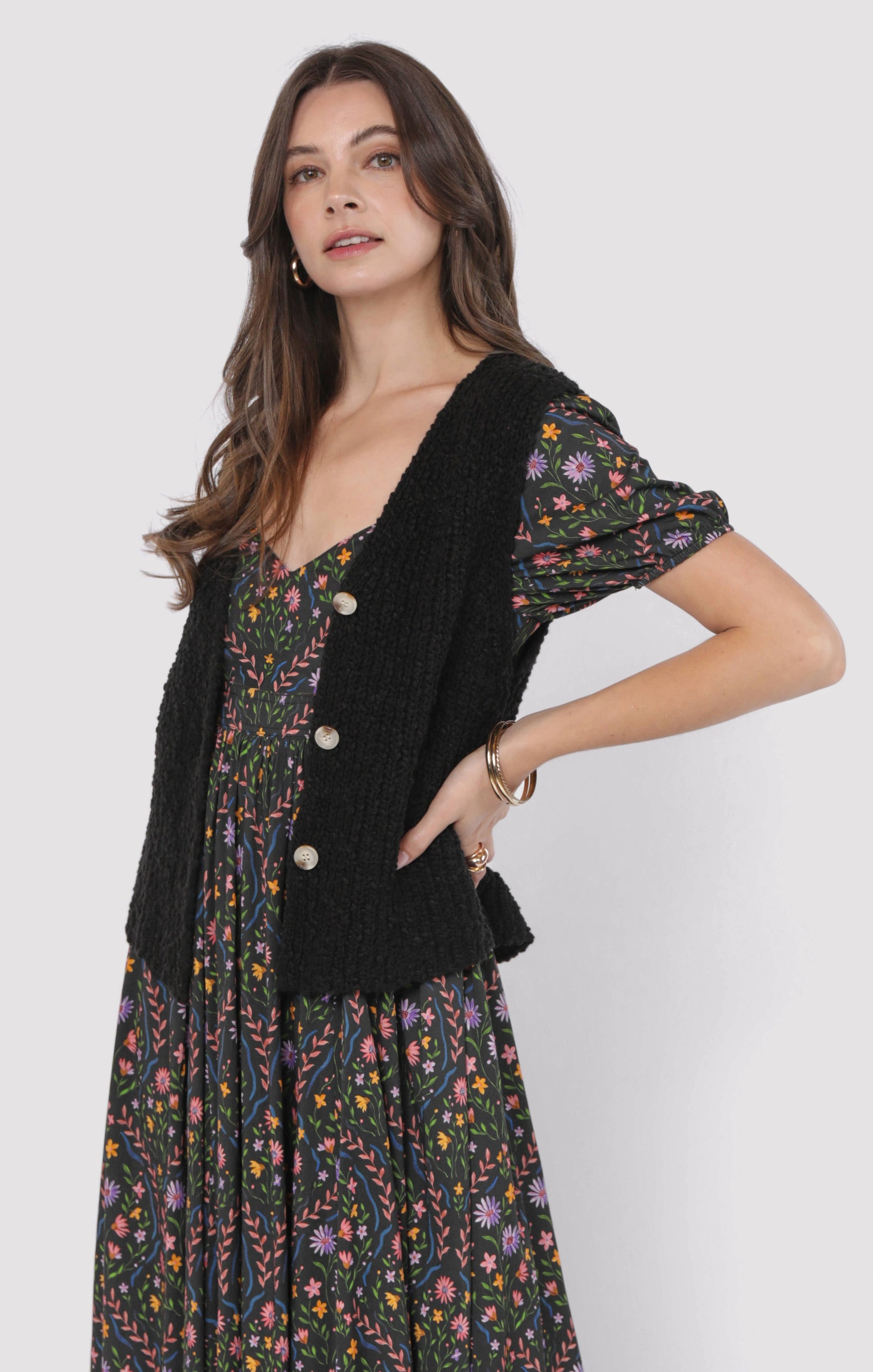  Arlo Cardi Vest, Black | Sadie & Sage