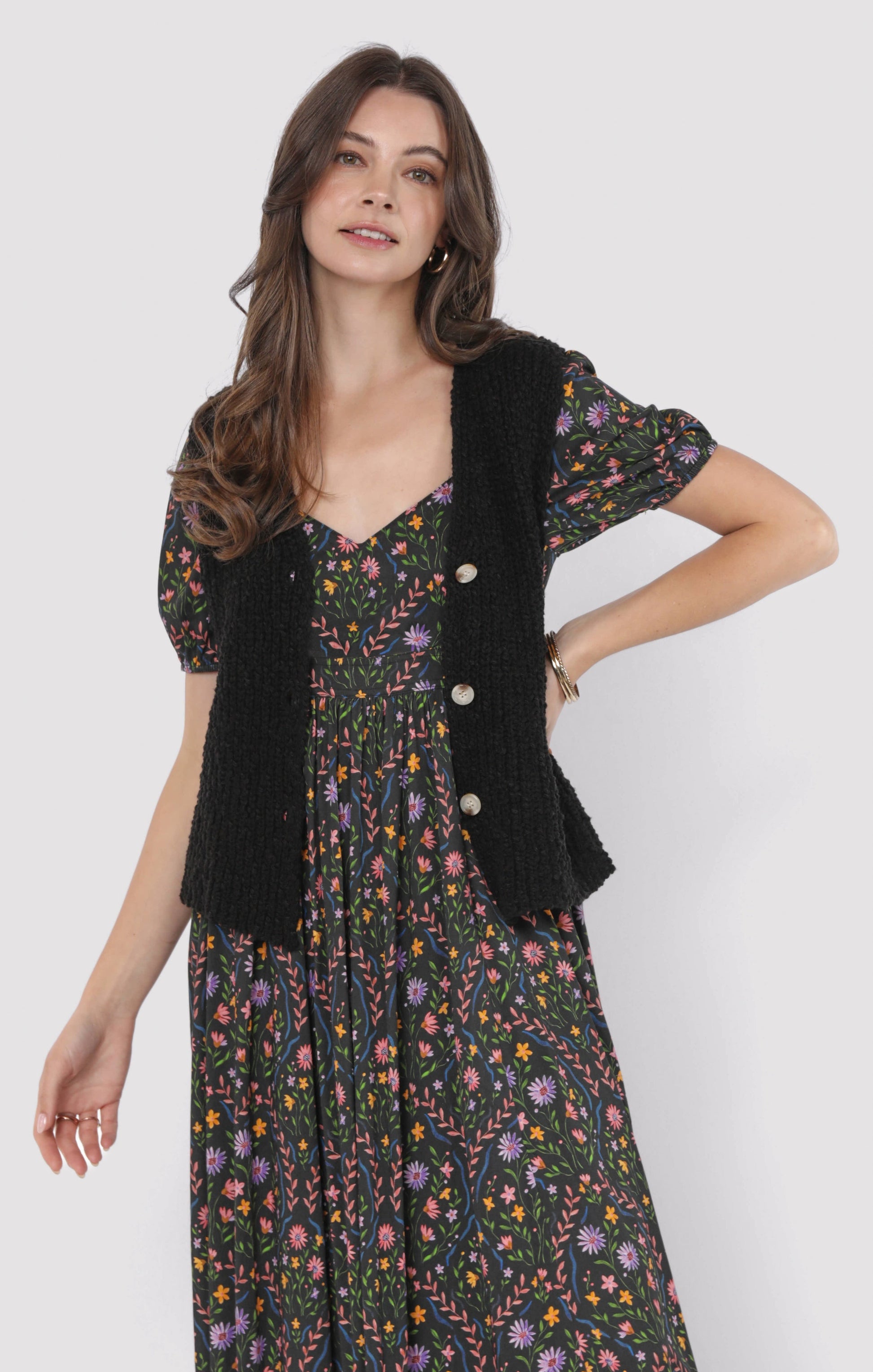  Arlo Cardi Vest, Black | Sadie & Sage