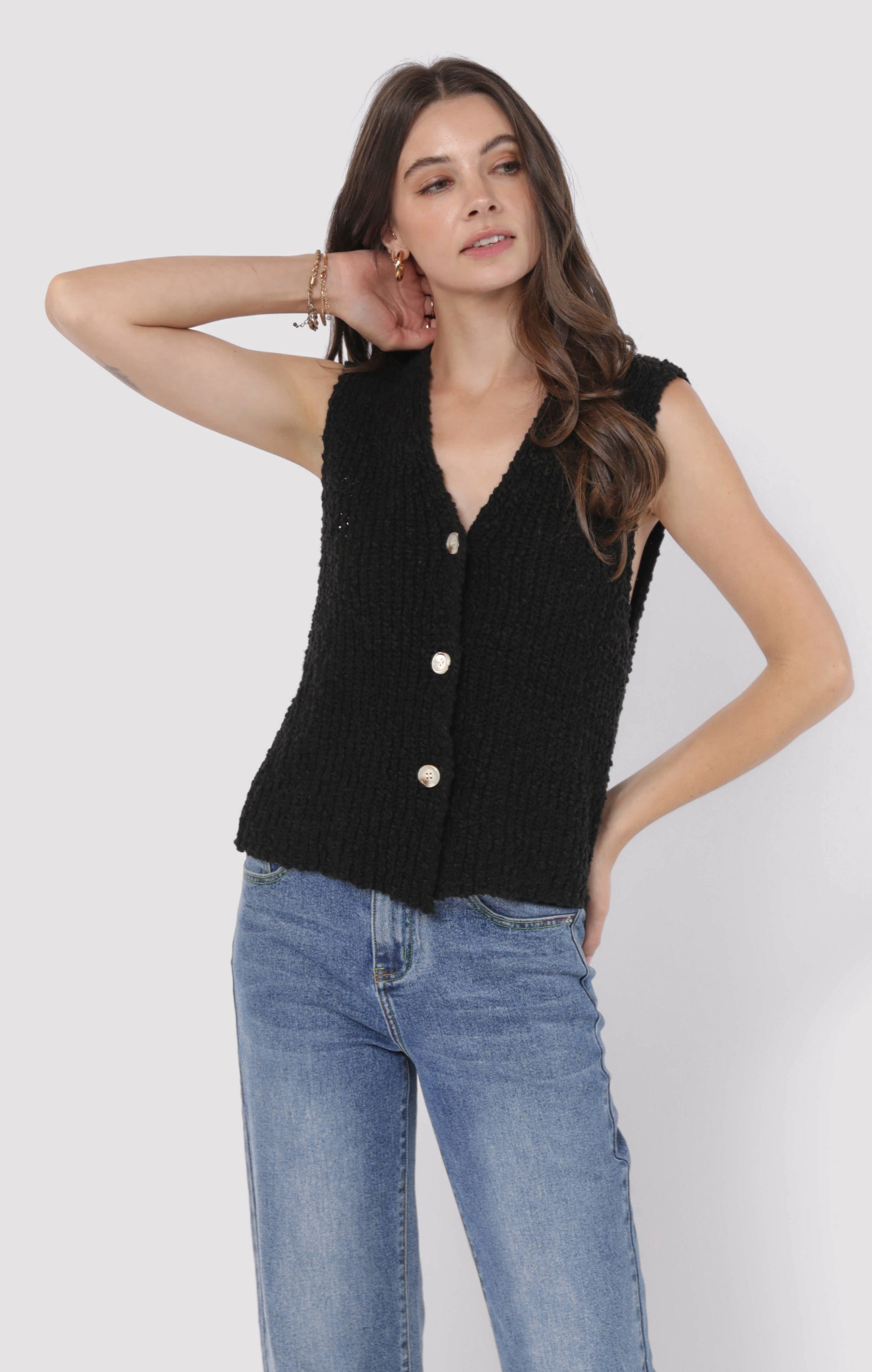  Arlo Cardi Vest, Black | Sadie & Sage