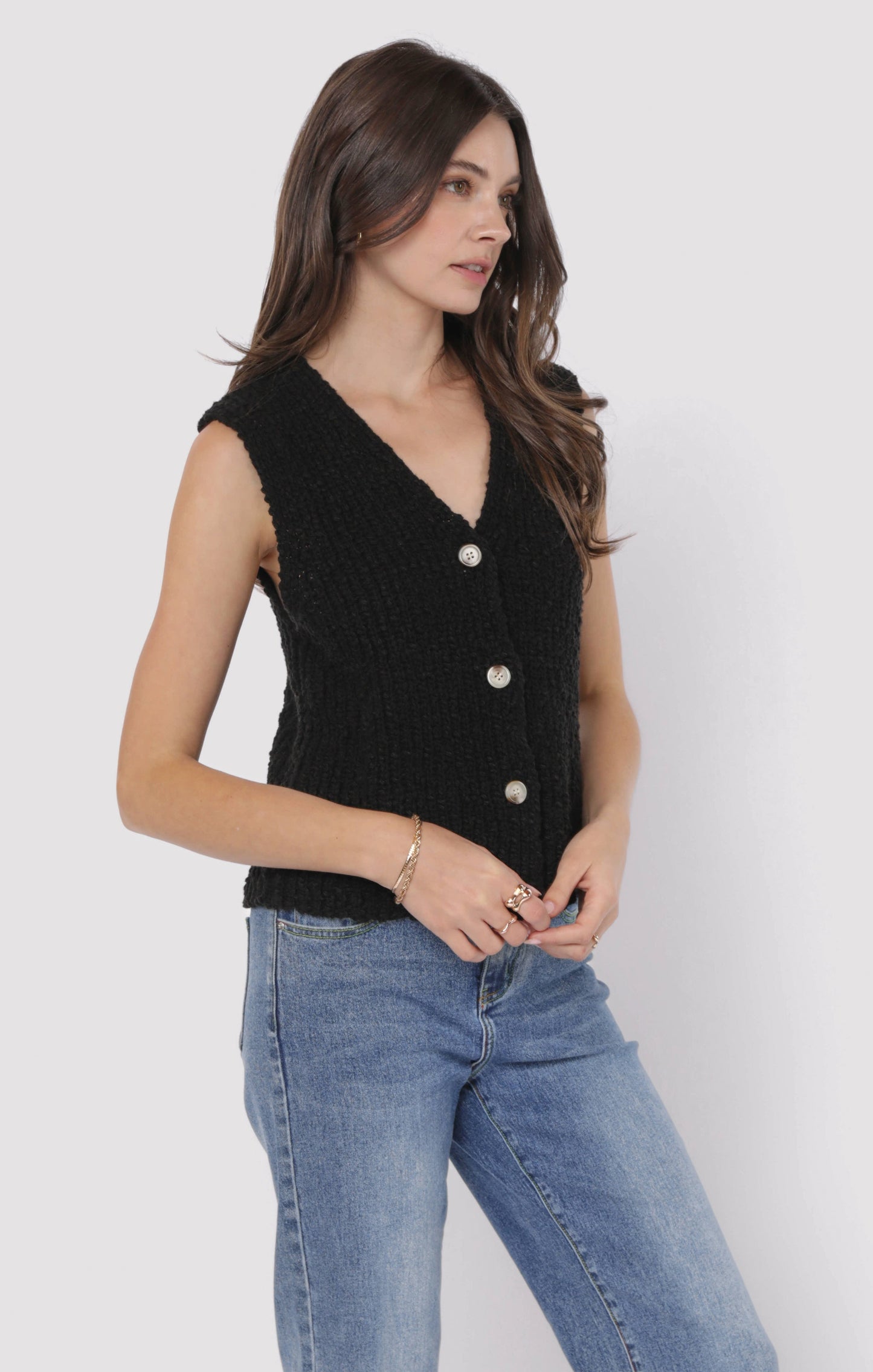  Arlo Cardi Vest, Black | Sadie & Sage