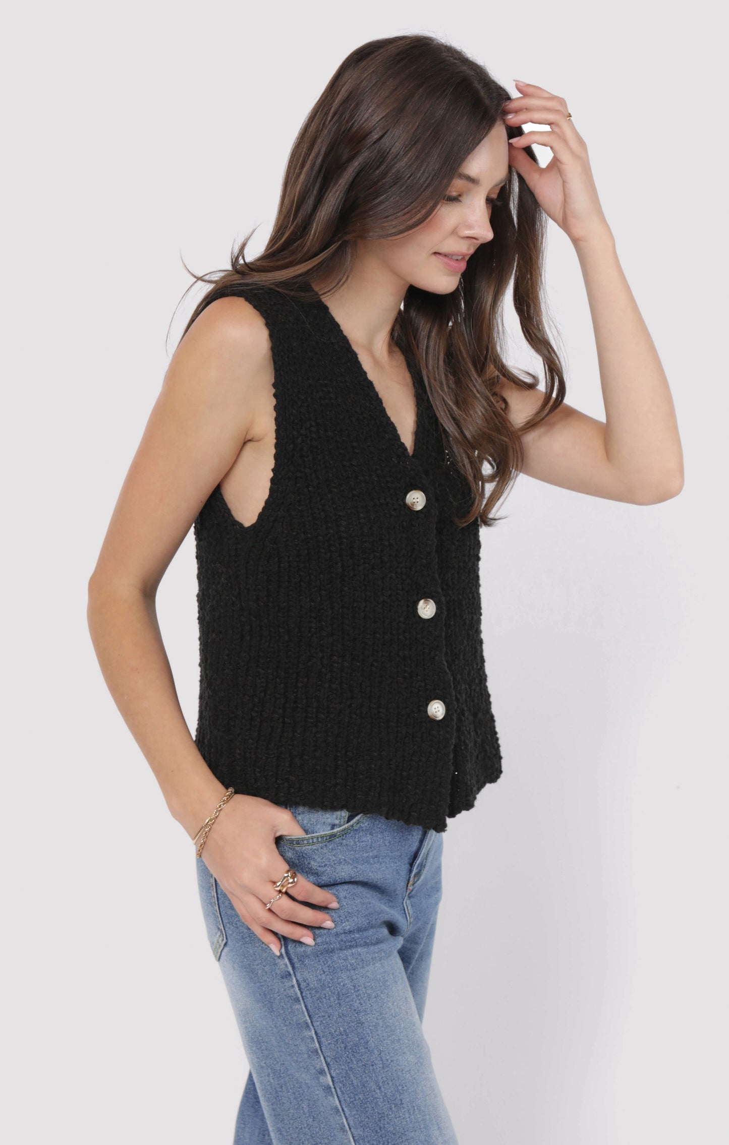  Arlo Cardi Vest, Black | Sadie & Sage