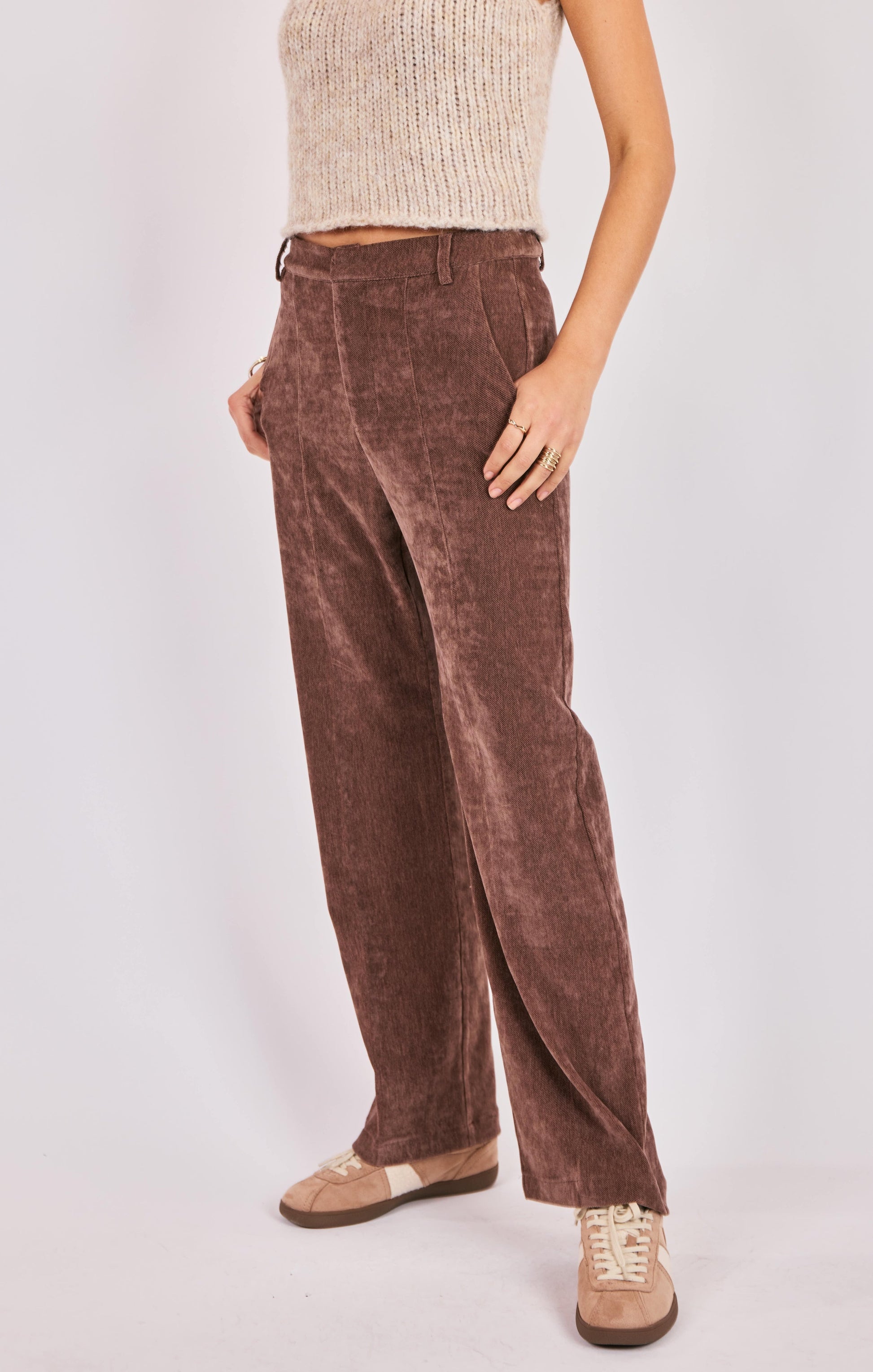  Penthouse Pintuck Pants, Brown | Sadie & Sage