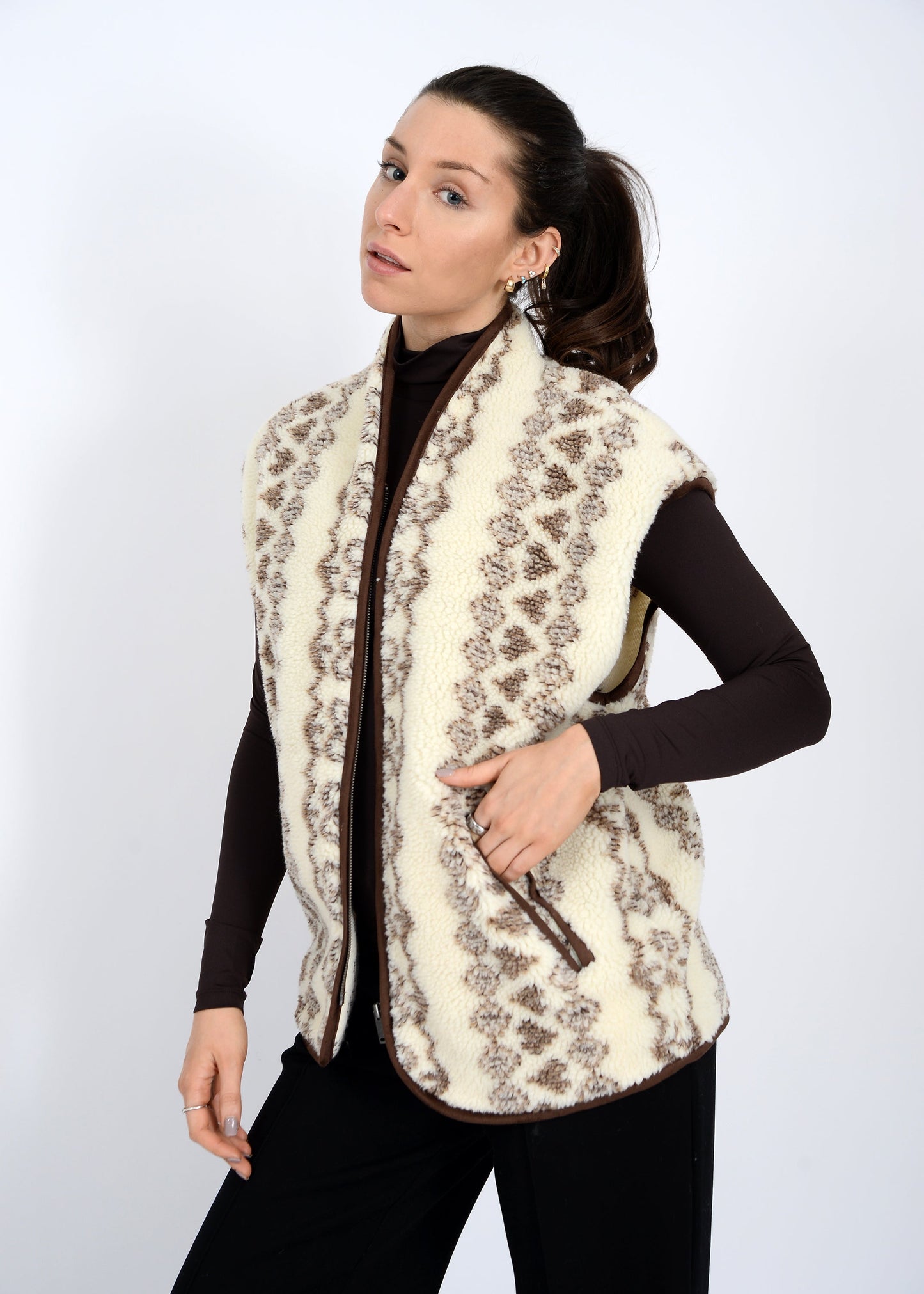  Banff Sherpa Zip Front Vest, Brown | RD Style