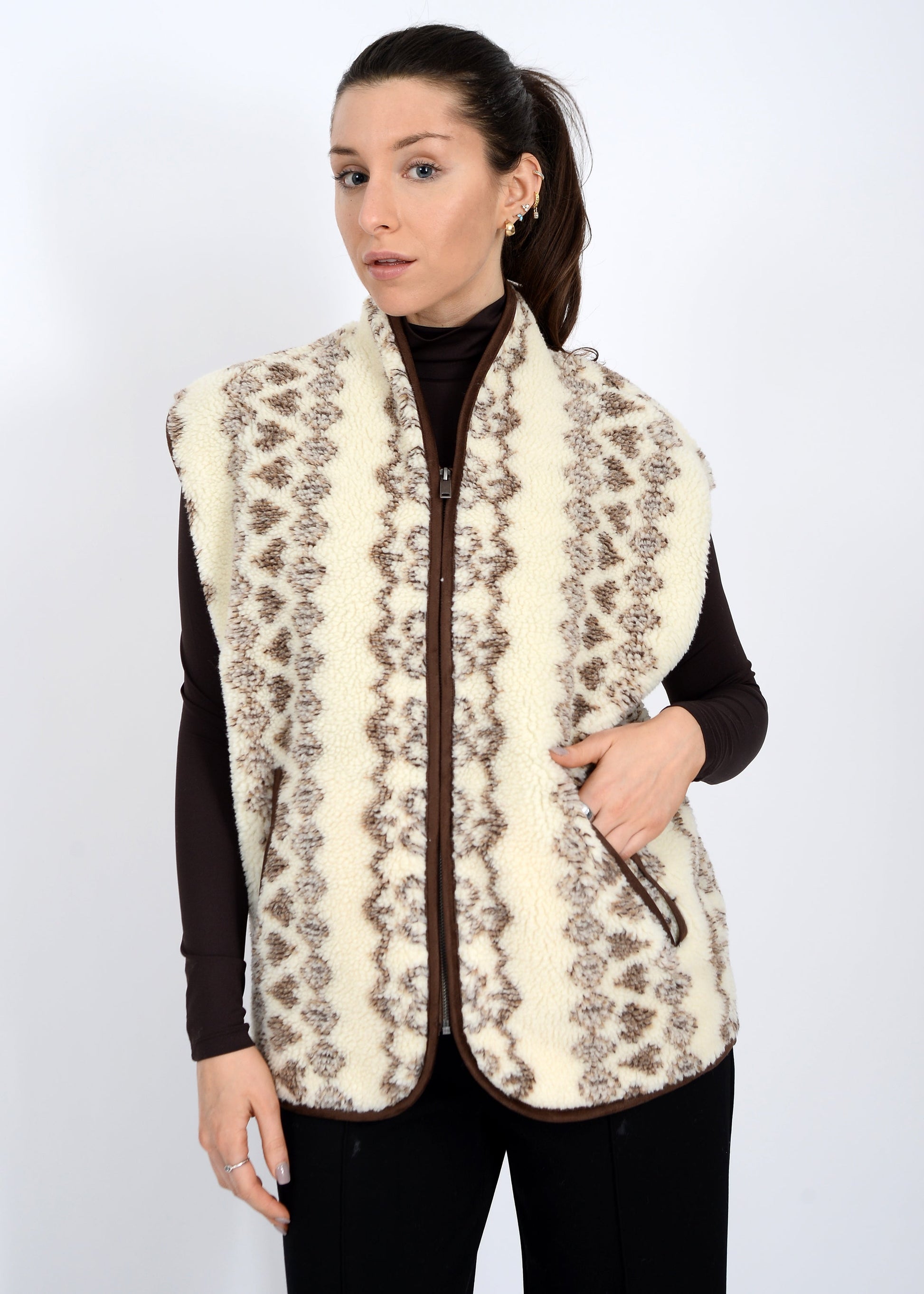  Banff Sherpa Zip Front Vest, Brown | RD Style
