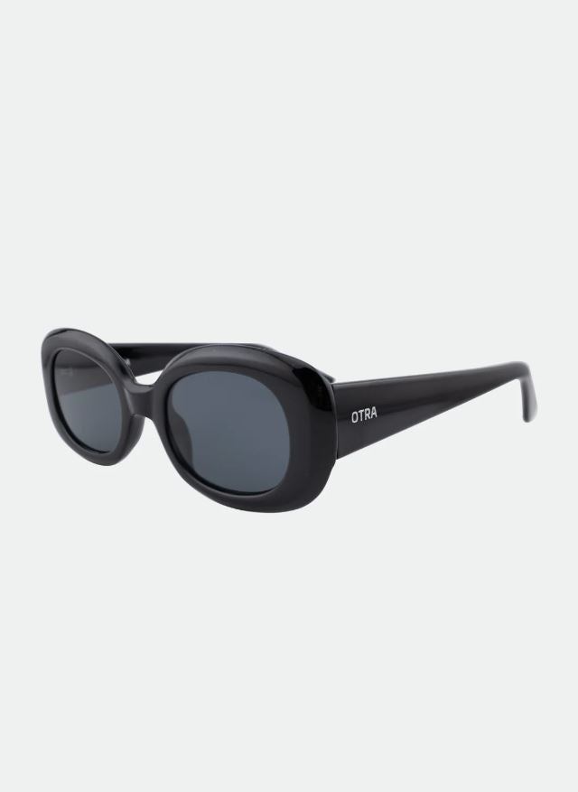  Viv, Black/Smoke | Otra
